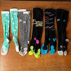 Pro Compression knee high compression socks-5 pair.  Gently used size large/XL